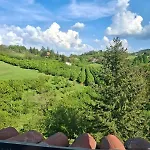 Cascina Bringin شقة