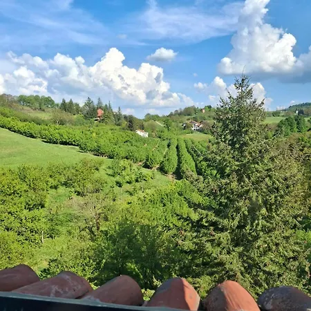 Cascina Bringin Apartment